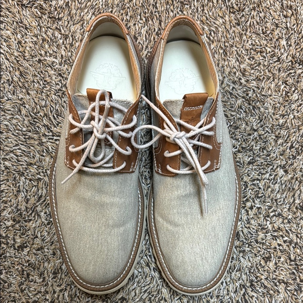 Dockers Tan and Brown Oxfords with Classic Design